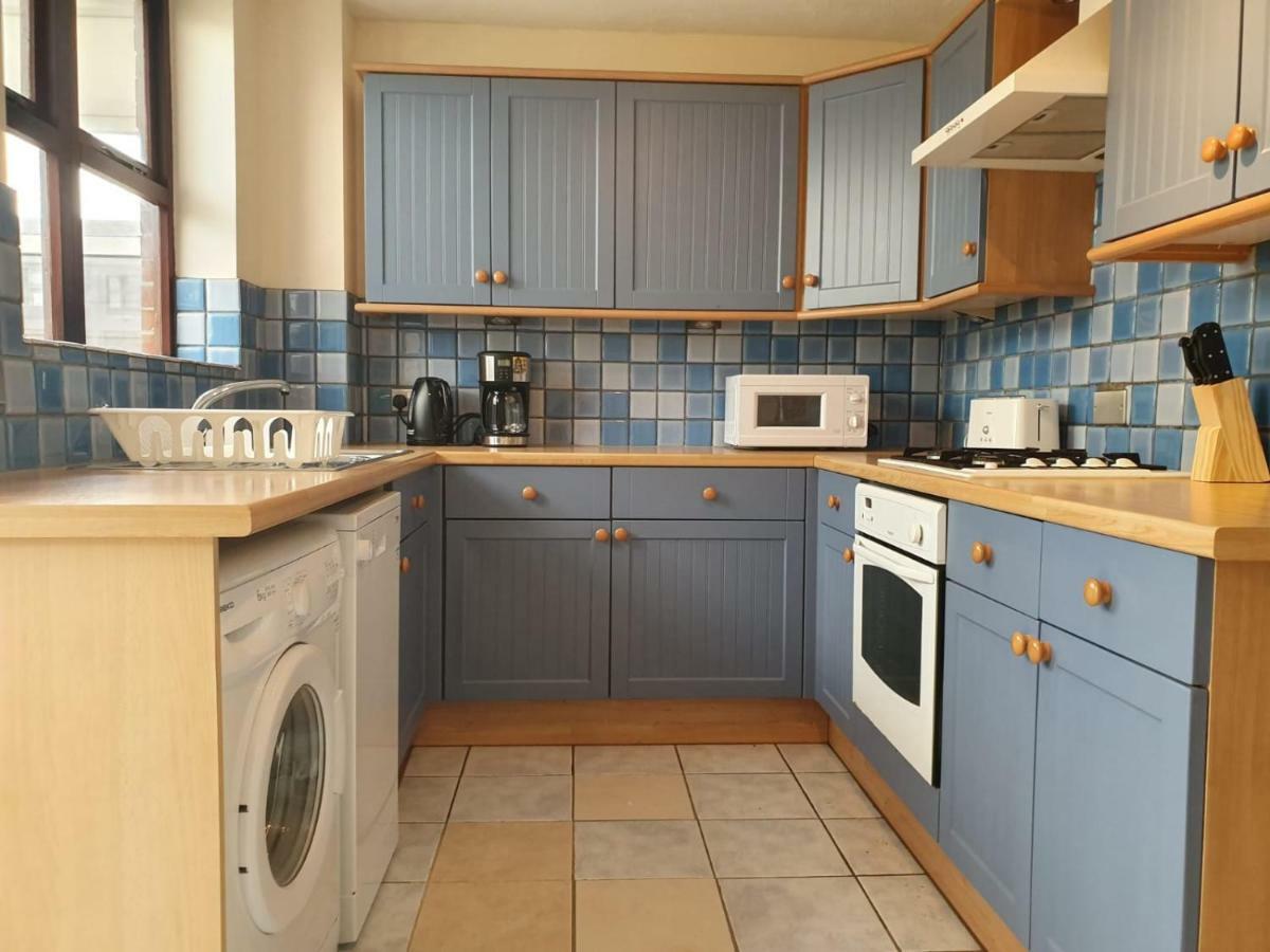 Gunwharf Quays Holiday Homes Портцмаус Экстерьер фото
